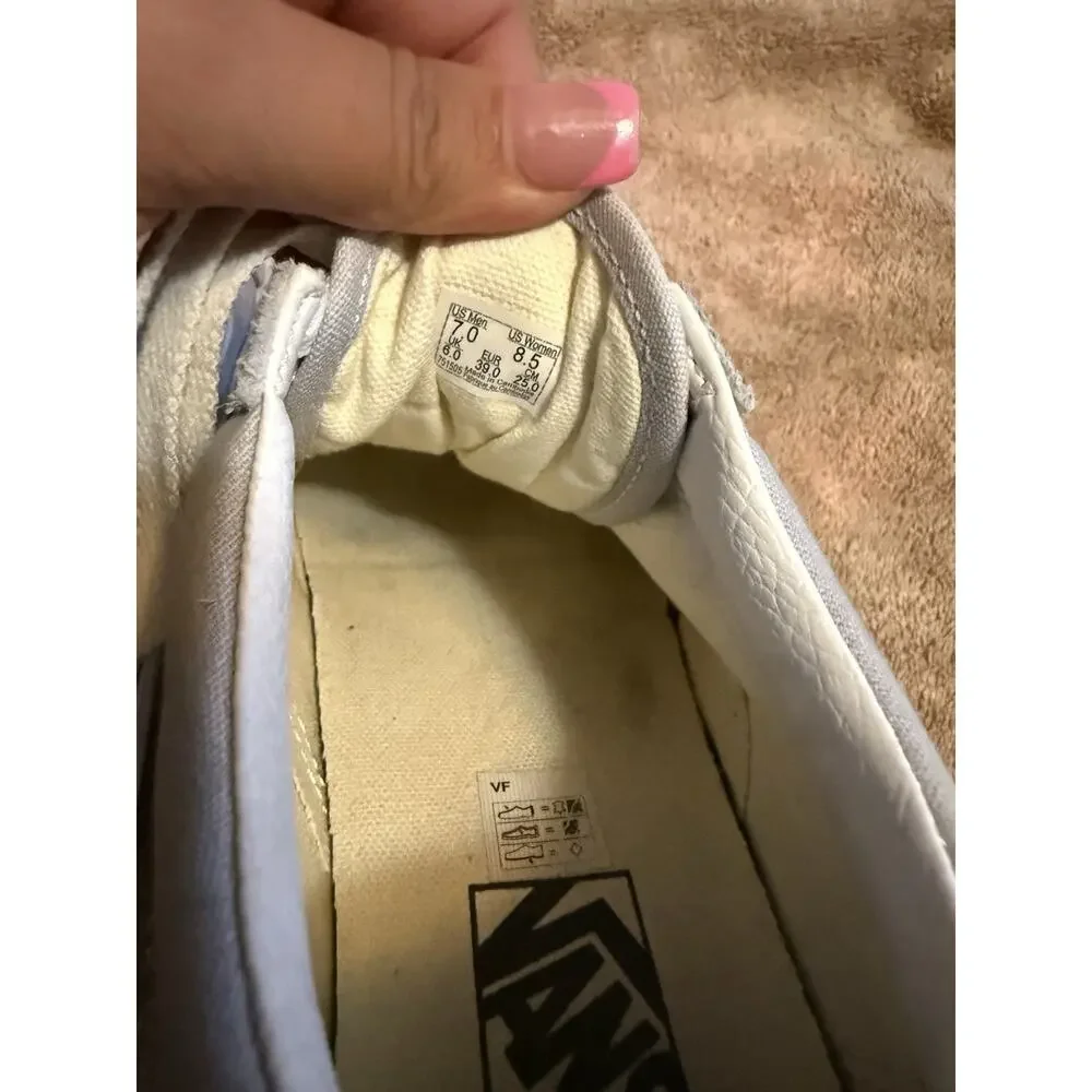 VANS Old Skool Men’s Gray/White Low Top Lace Up Athletic Sneaker